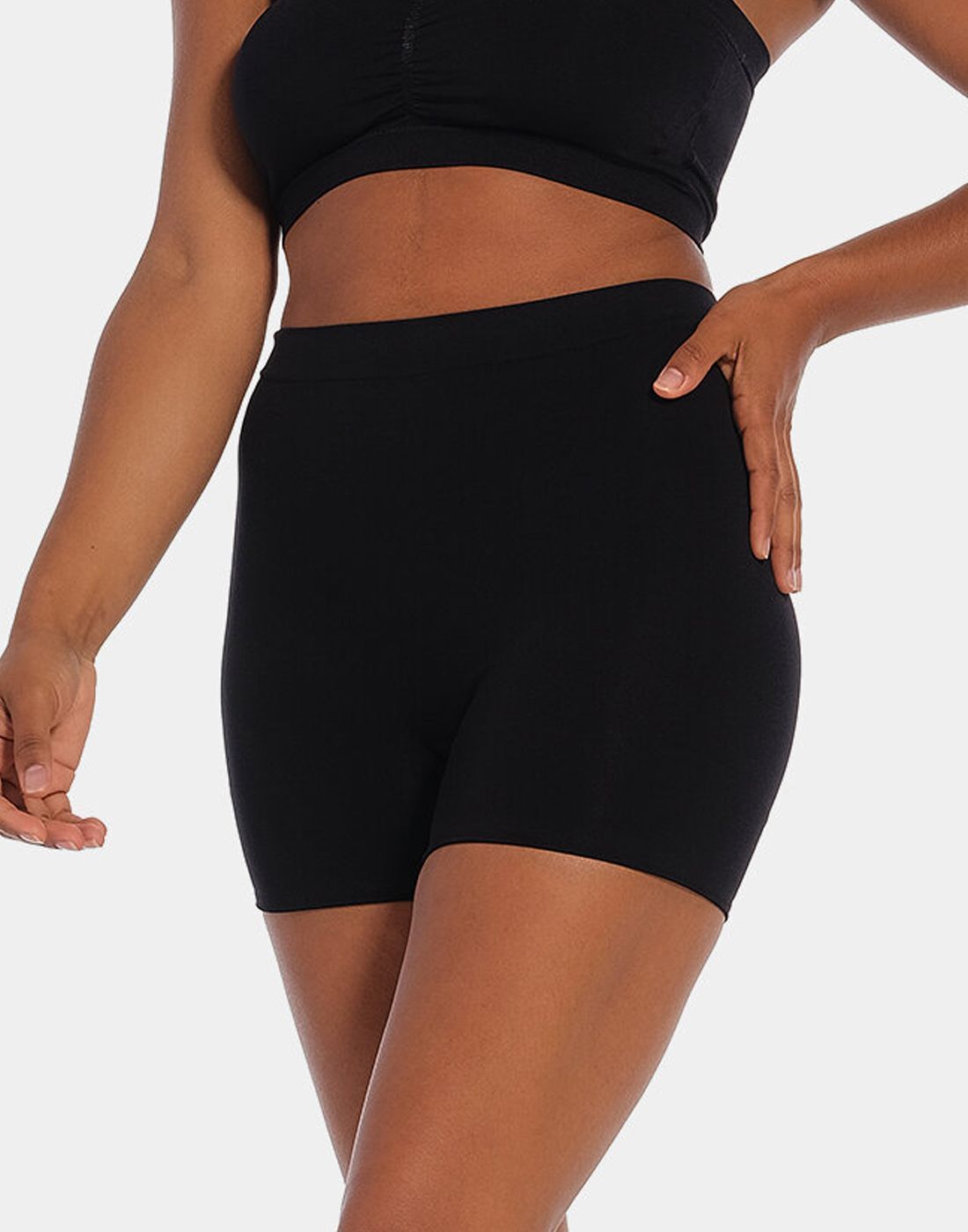 hold-in shorts i svart