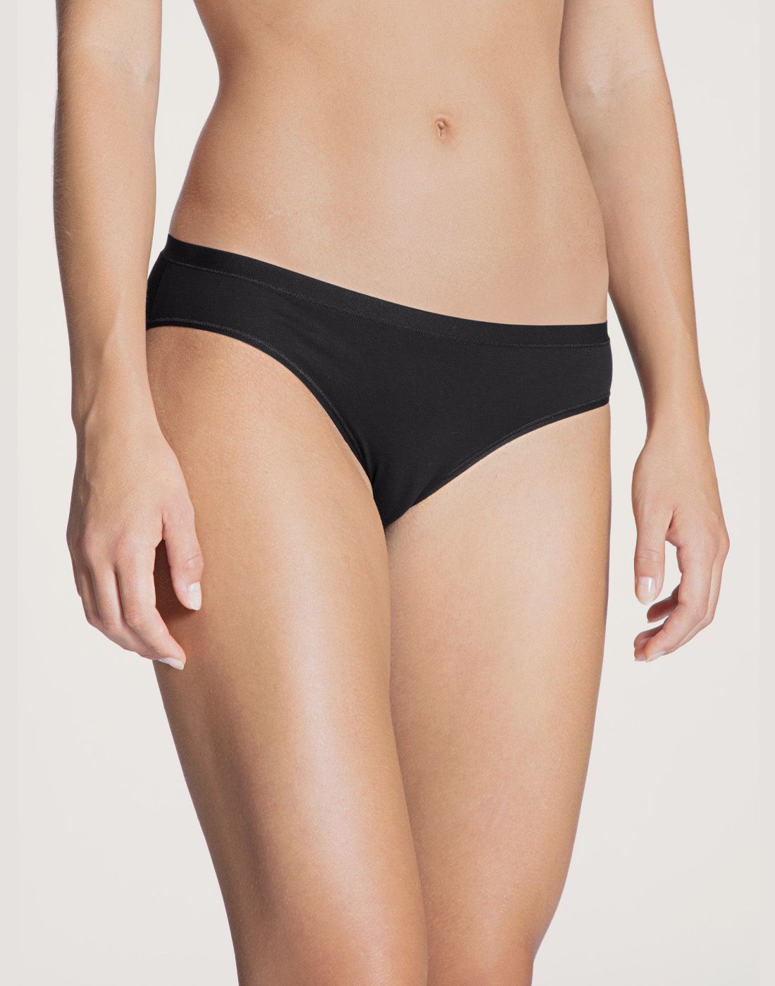 Natural Comfort Truse svart2 jente i svart lav bomull truse fra calida