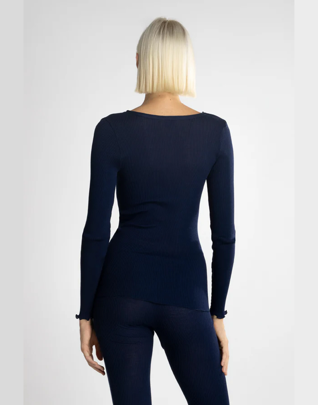 Oscalito ull silke genser undertøy mørke blå