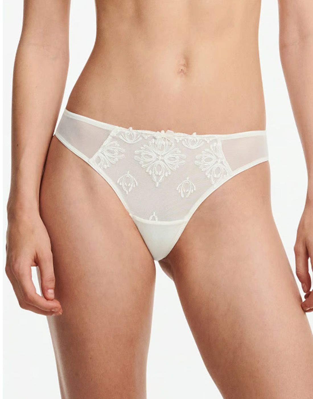 String champs elysees ivory hvit chantelle4