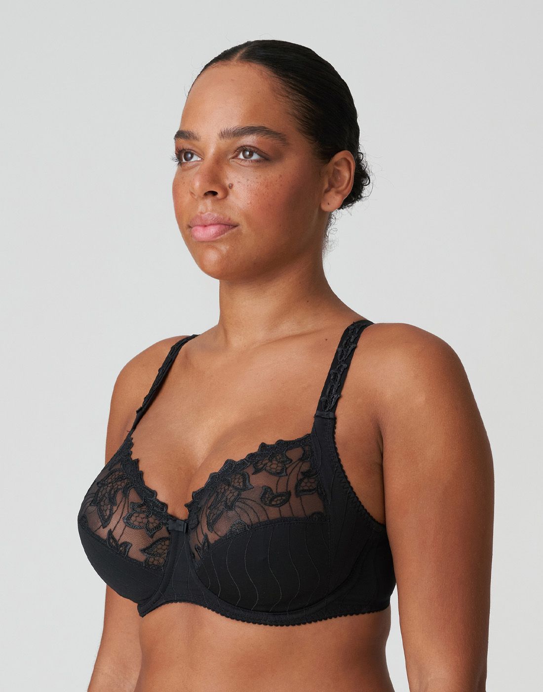 Svart Deauville Prima Donna2