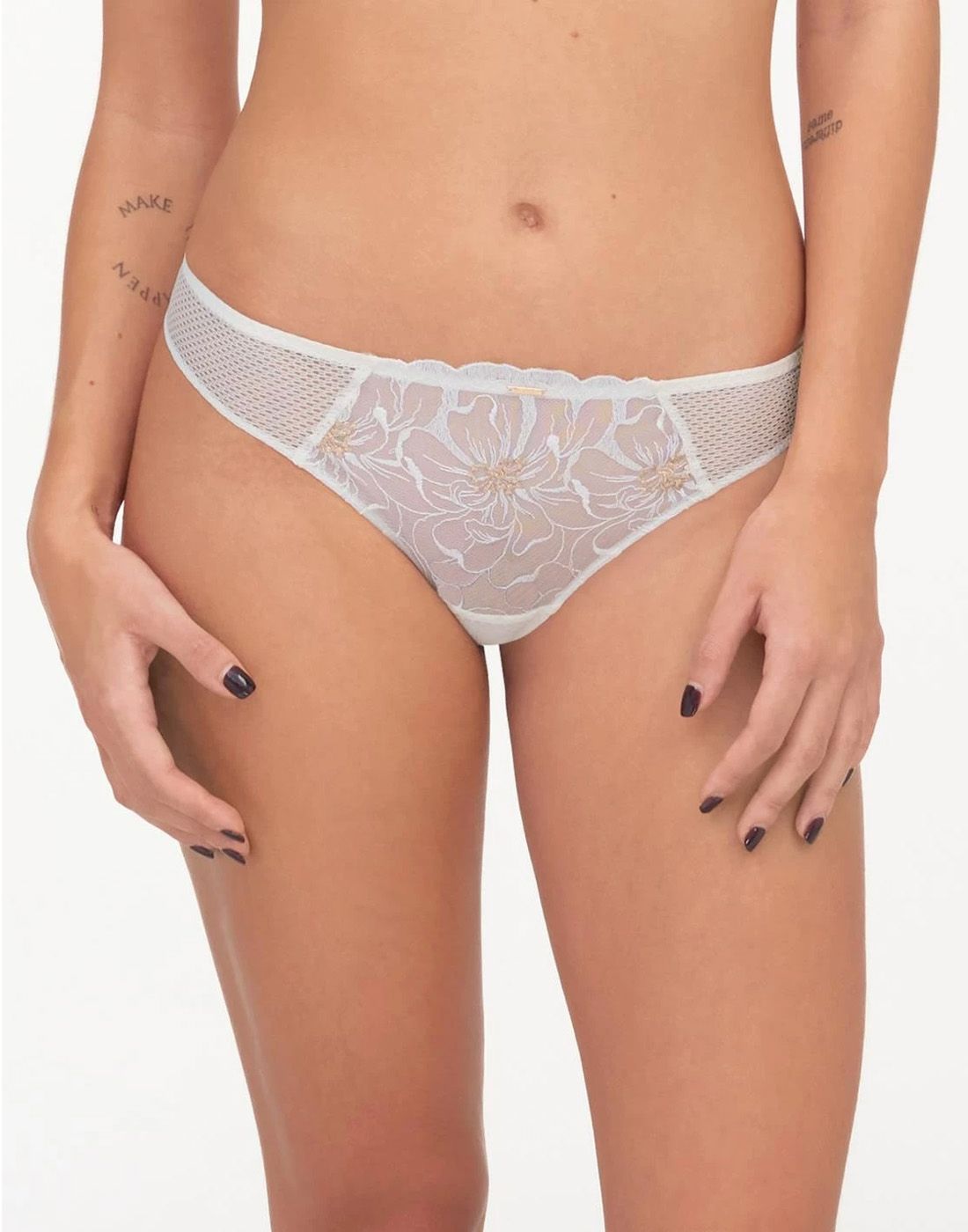 chantelle fleurs stringtruse ivory gold chantelle fleurs stringtruse ivory gold