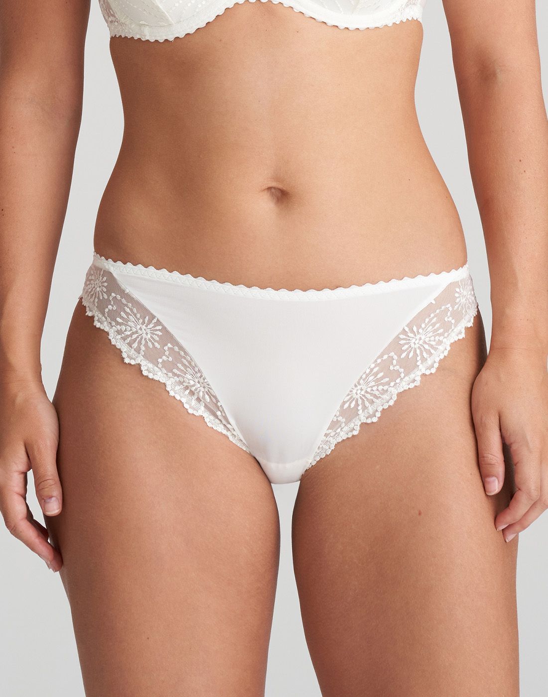marie jo jane italian brief truse natur2 jente i hvit blondetruse fra marie jo jane