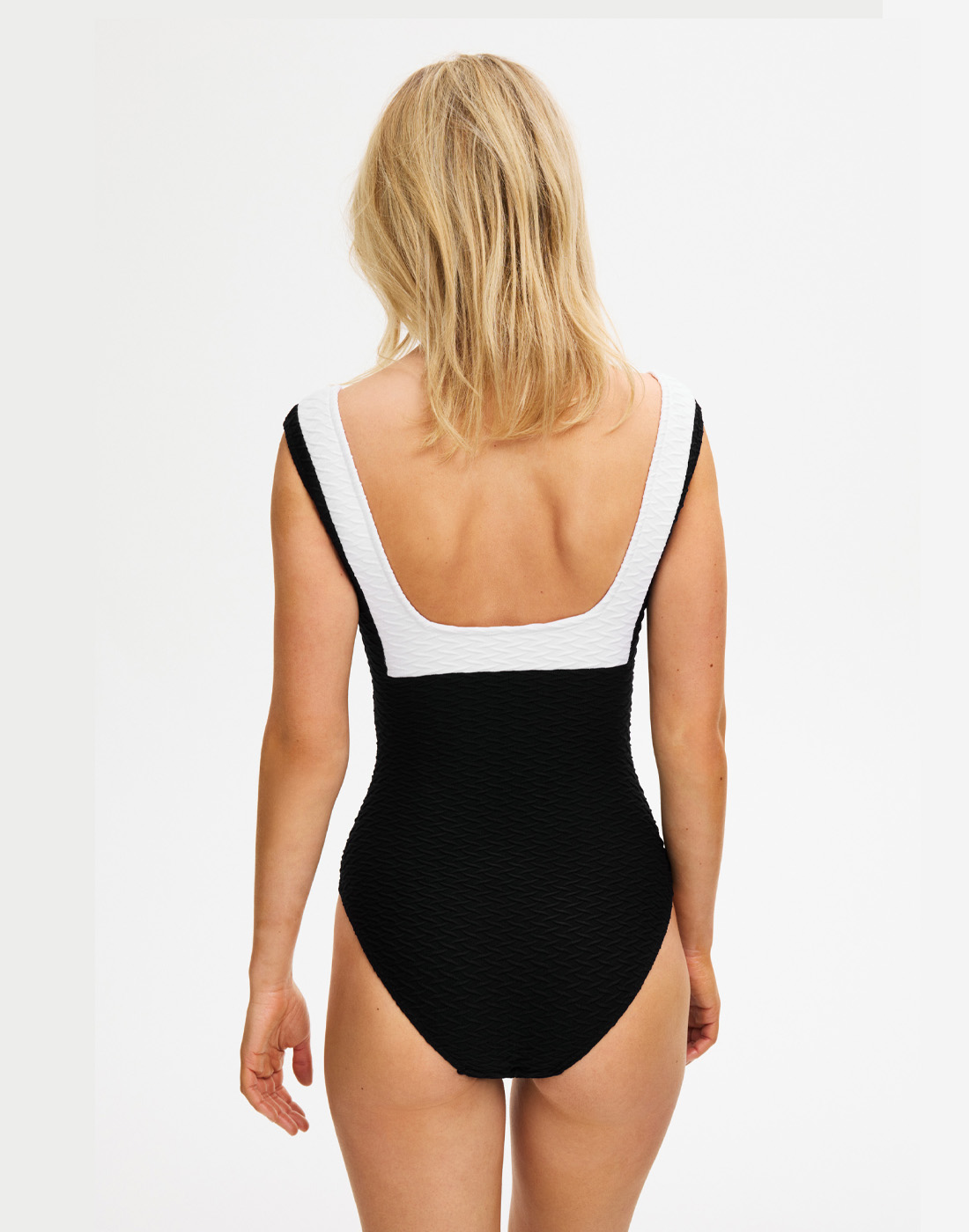 paula swordfish badedrakt svart