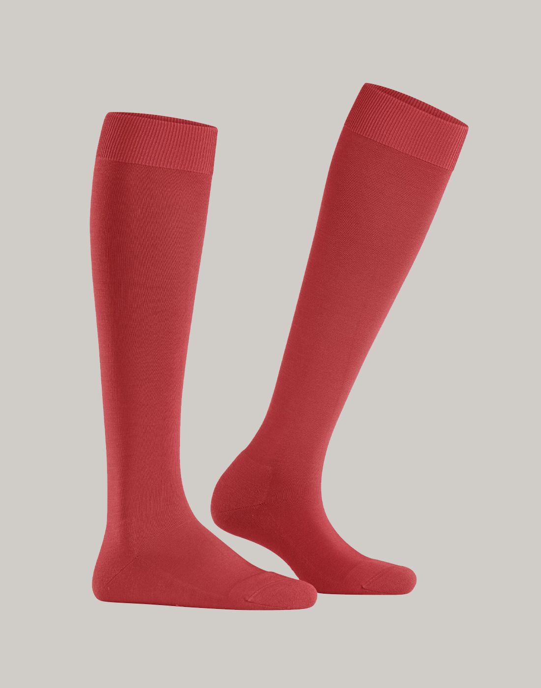 falke climawool scarlet rød knestrømpe2 falke climawool ull knestrømpe scarlet rød