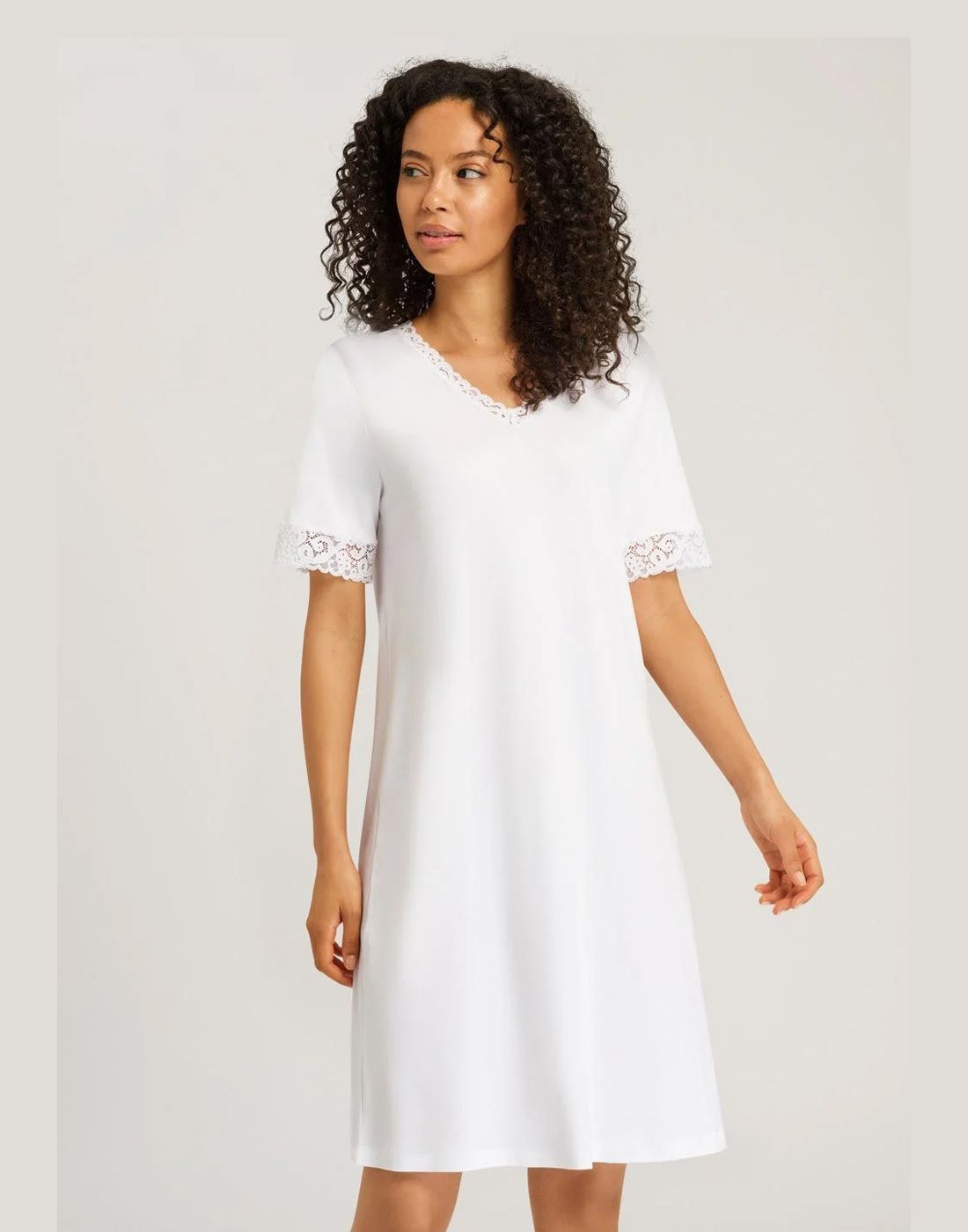 hanro nattkjole hvit bomull med blonder