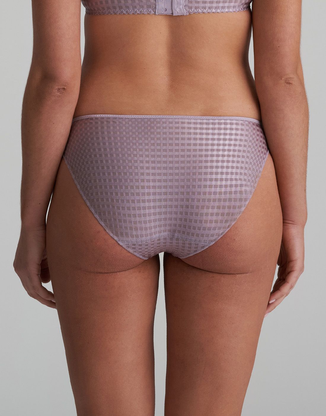 lav truse Avero Soft Sand4