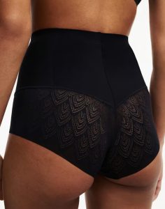 chantelle lace shapewear truse svart chantelle shapewear hold in truse