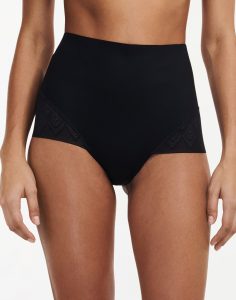 chantelle lace shapewear truse svart2 chantelle shapewear hold in truse