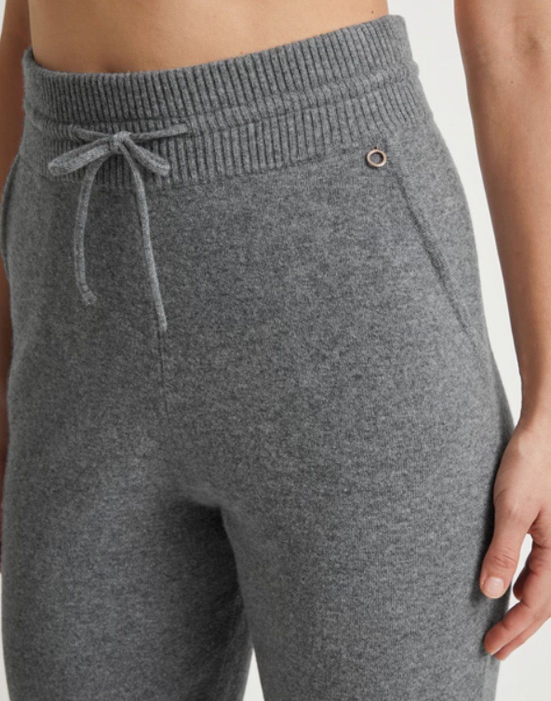 ullbukse i grå cosy collection