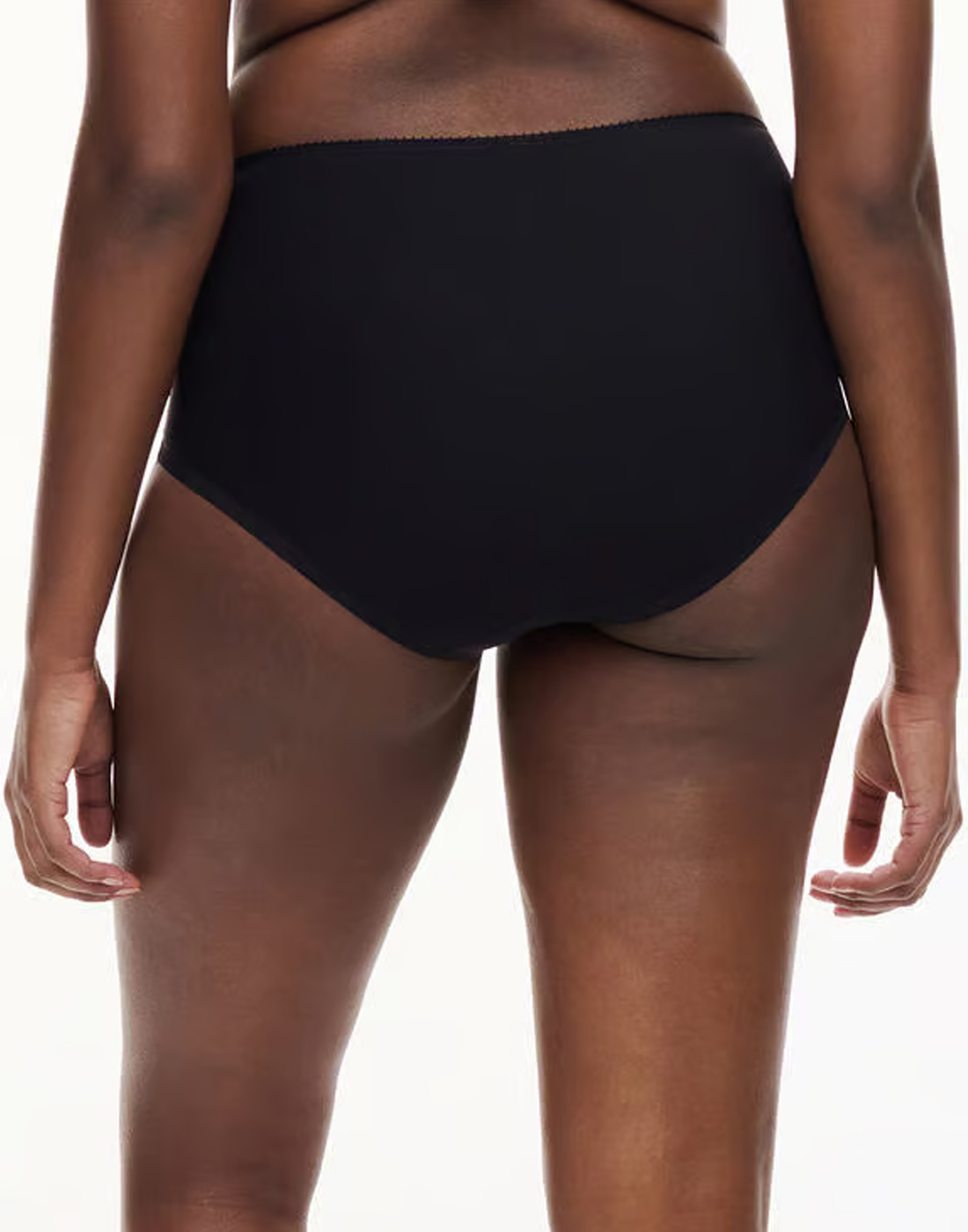 chantelle intrigue hold in truse svart