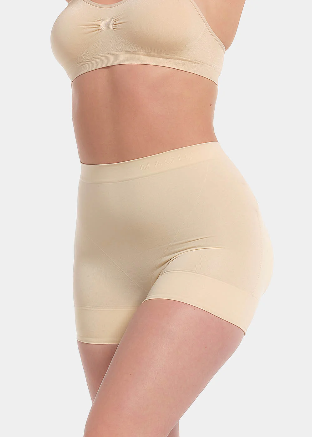 40BH_Latte_15_G magic bodyfashion booty booster truse med rumpeinnlegg beige