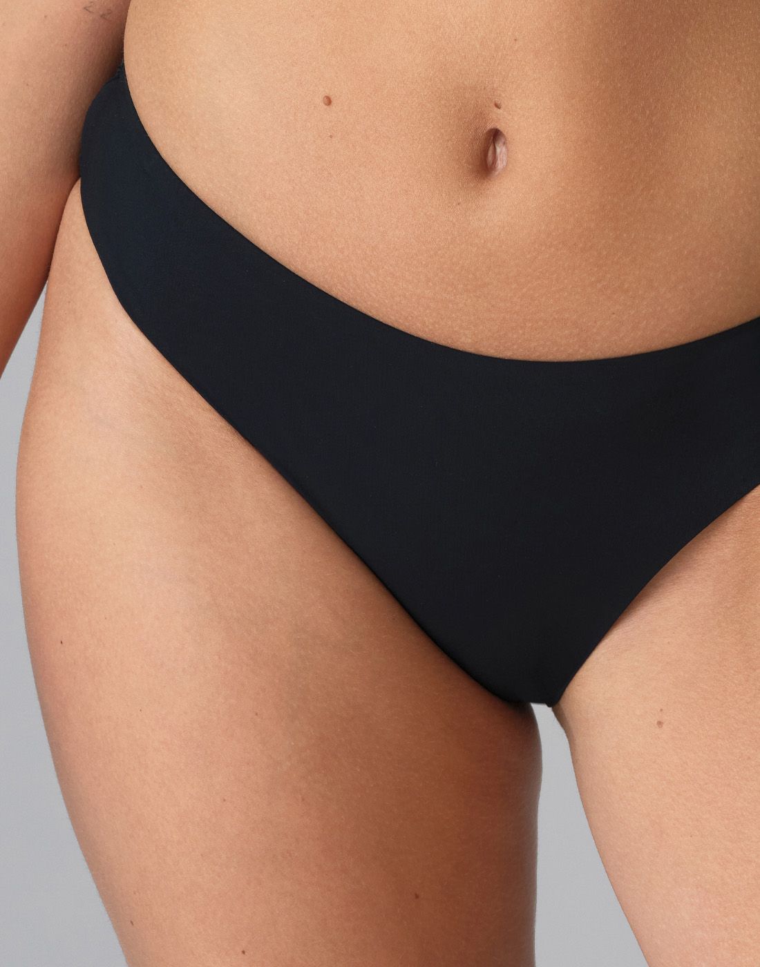 3600650-ZWA sarda bikinitruse svart bikinitruse sarda svart