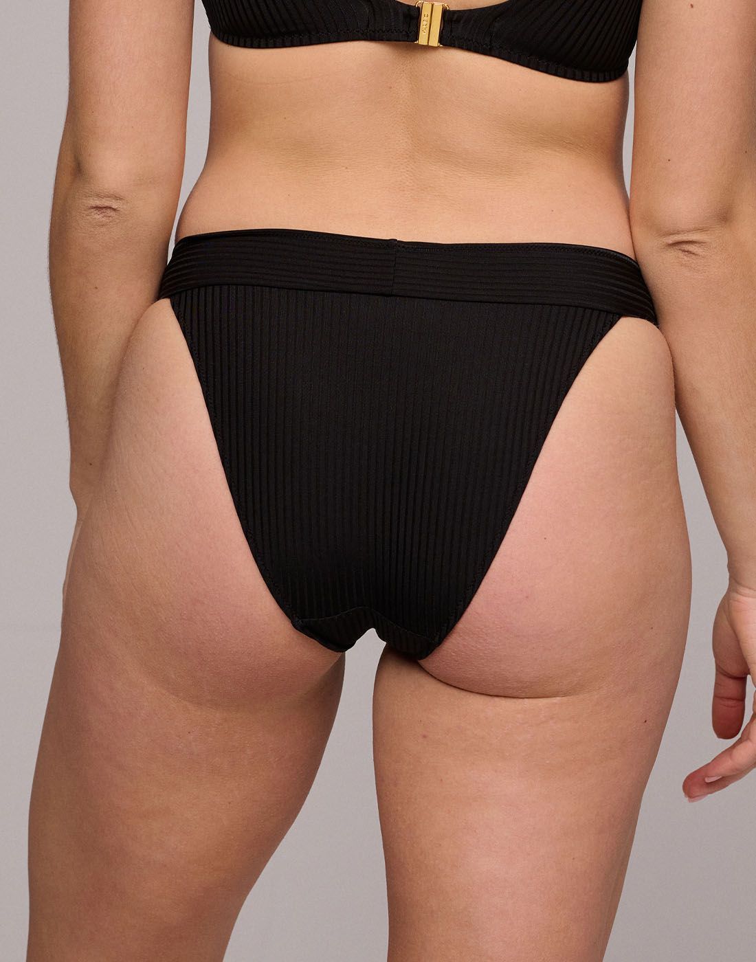 marie jo emly bikinitruse svart4 marie jo emly bikinitruse svart