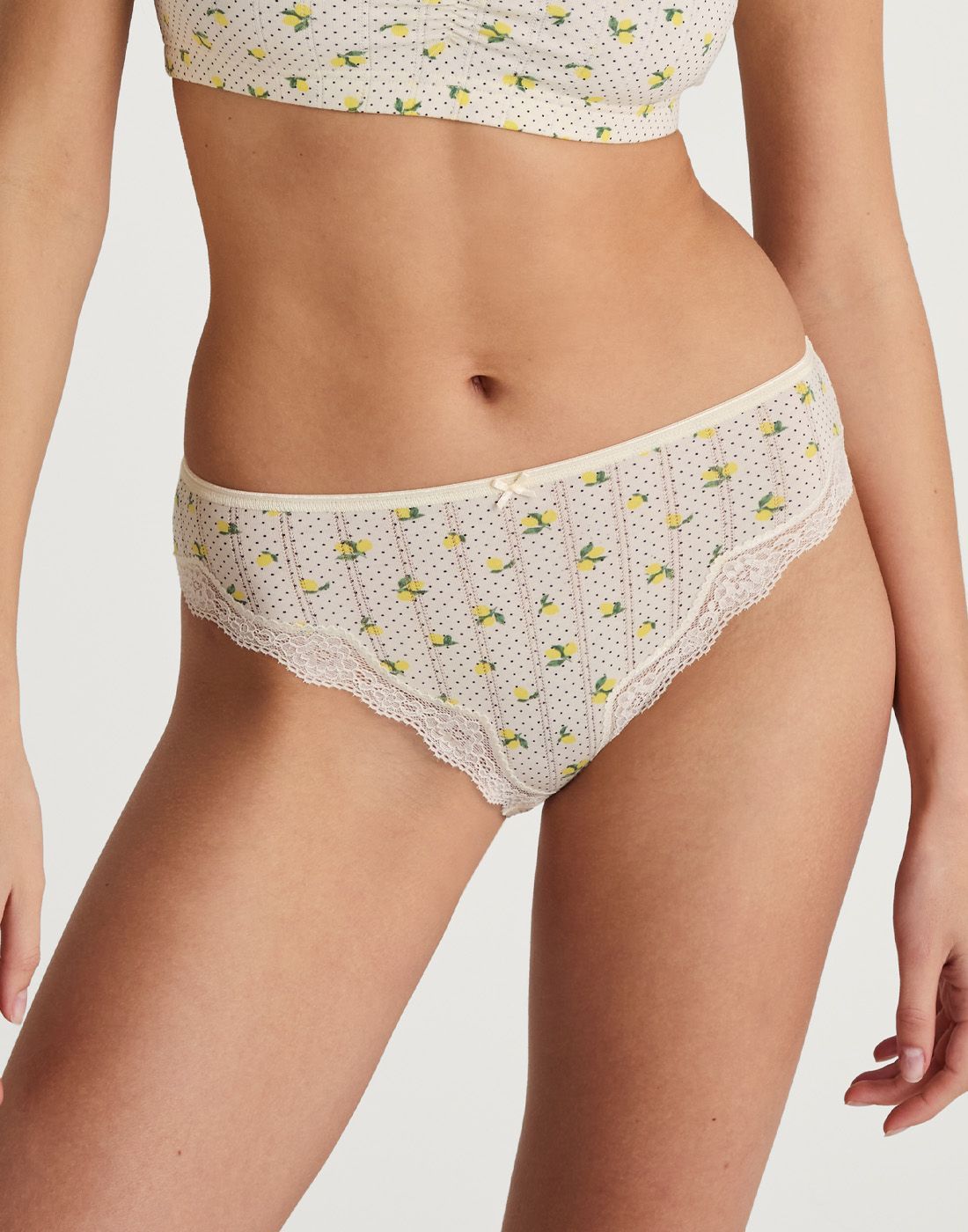 calida toujours print truse med blonder charm cream