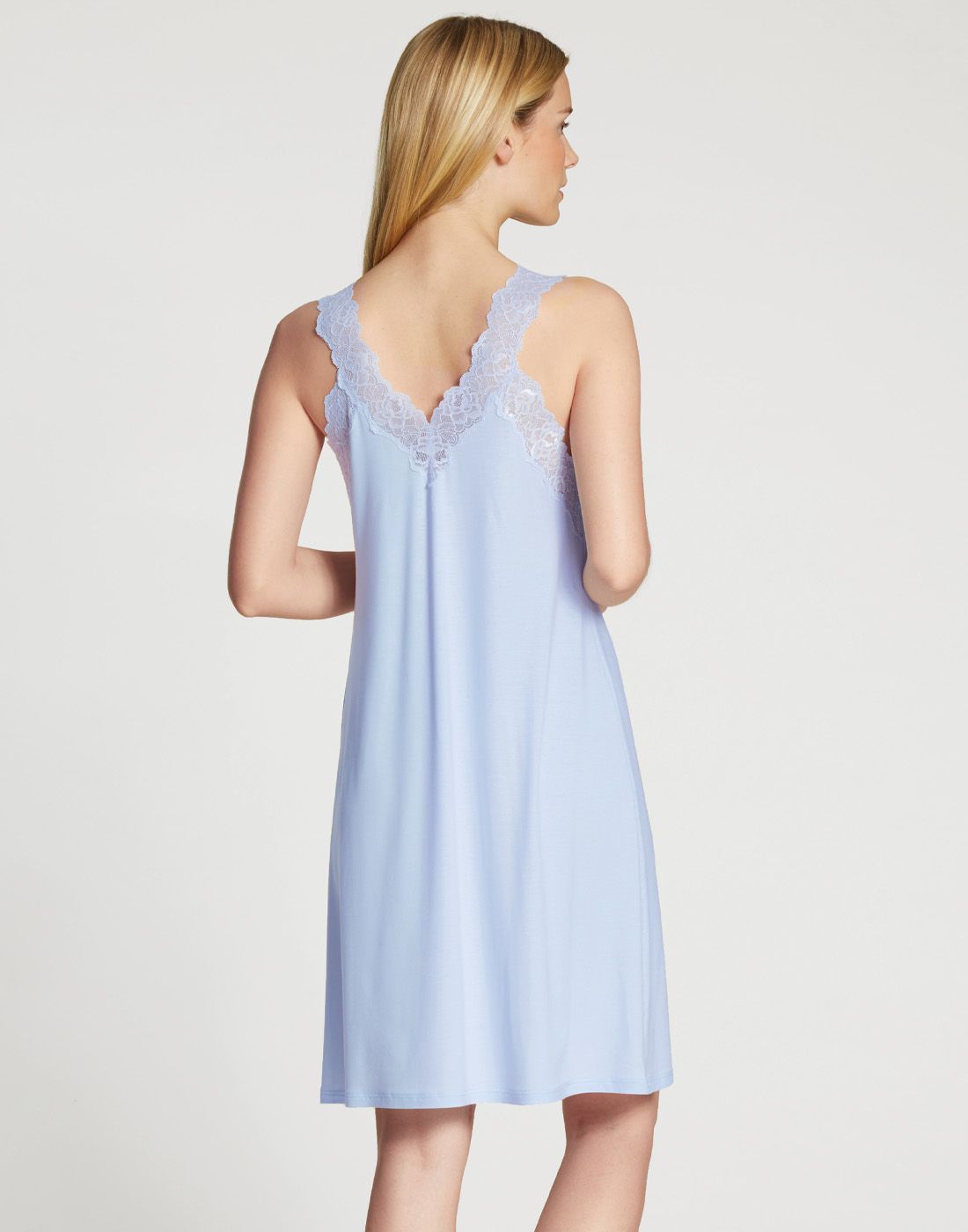 calida elegant dreams nattkjole blonder harmony blue lyseblå