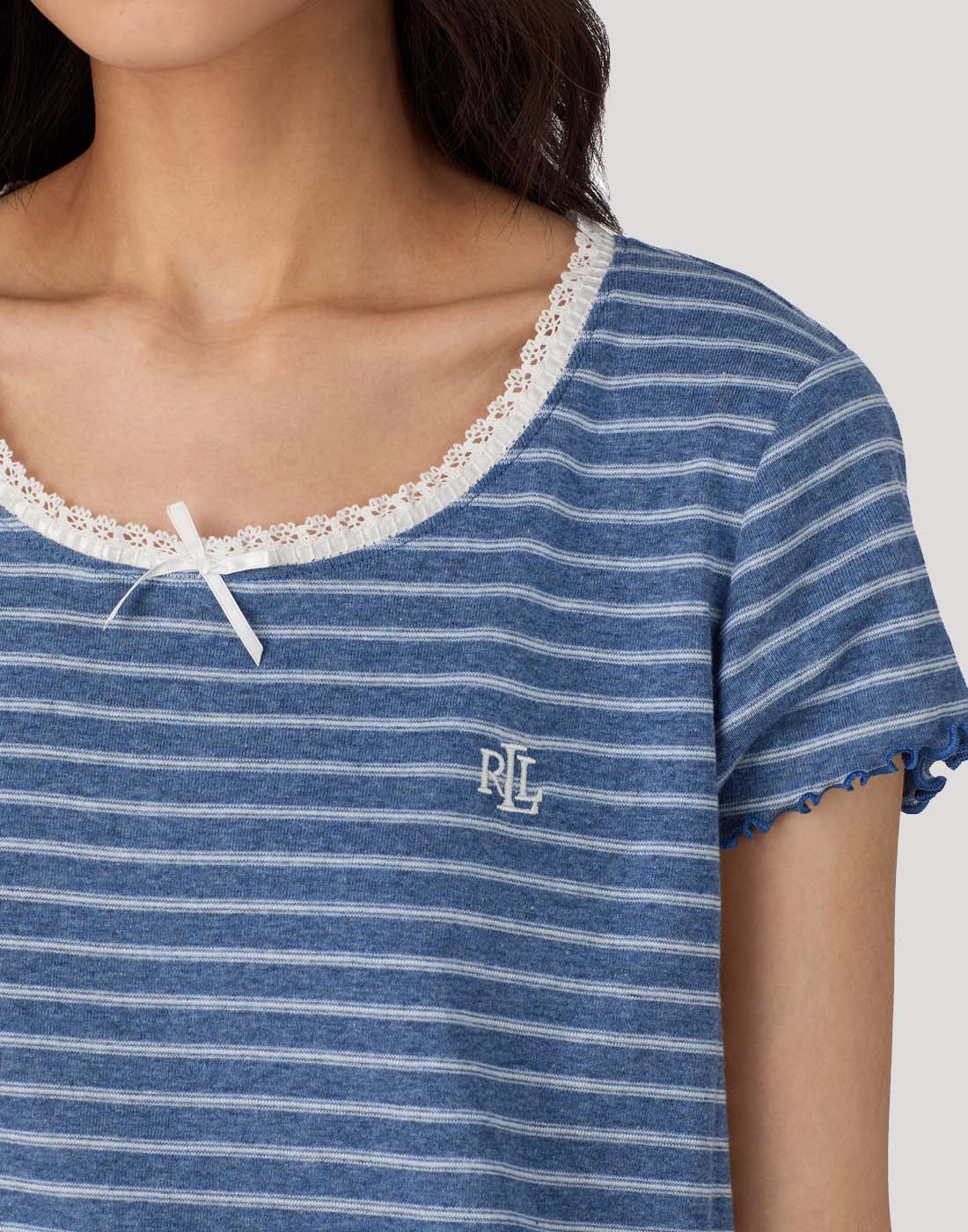 nattkjole i blå og hvite striper fra polo ralph lauren