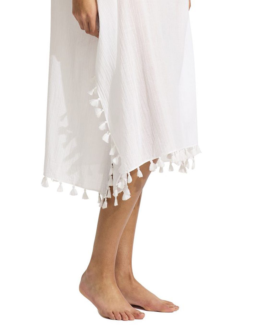 Seafolly 53638 white amnesia kaftan close feet'