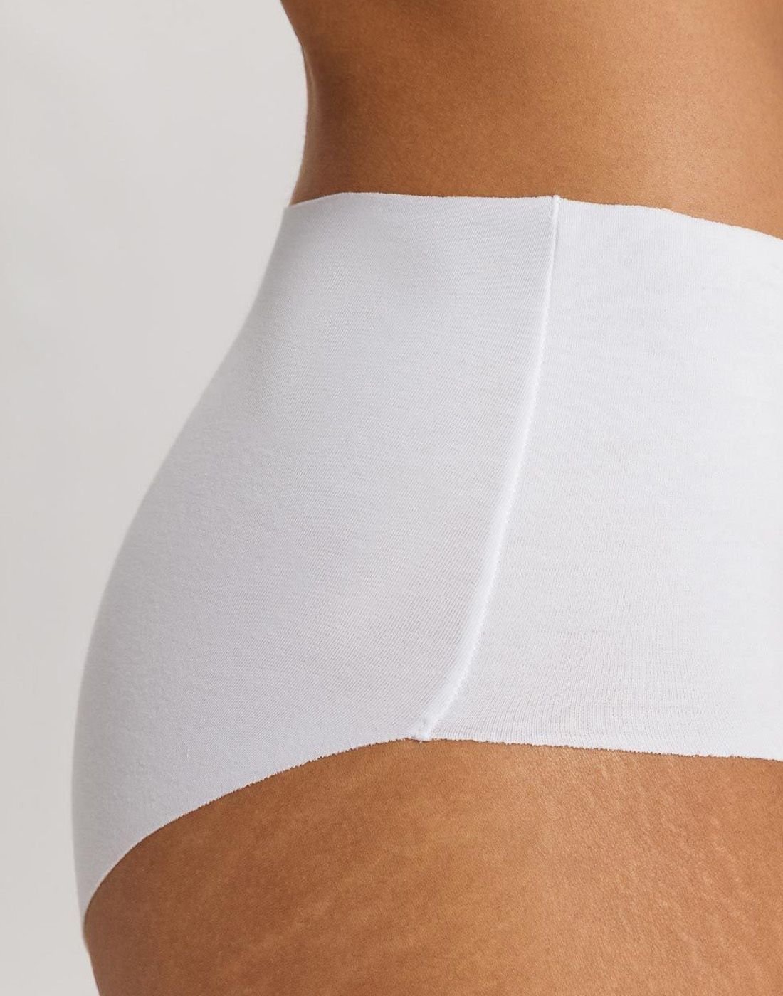 hanro invisible cotton maxi høy truse hvit