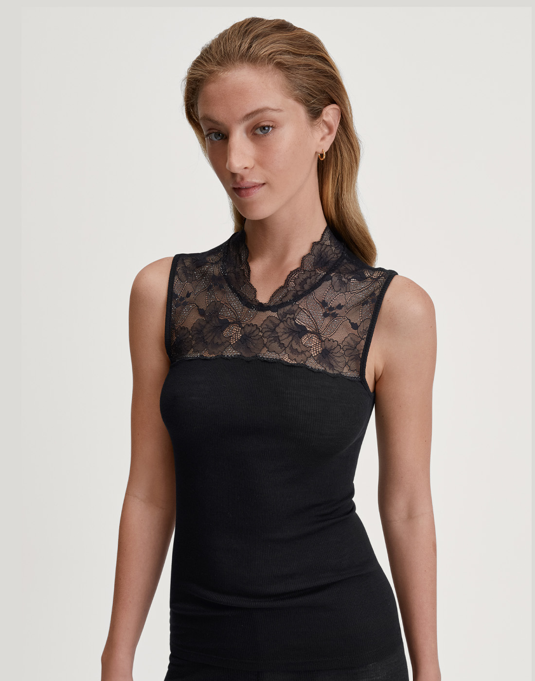 calida silky wool glam tank top svart