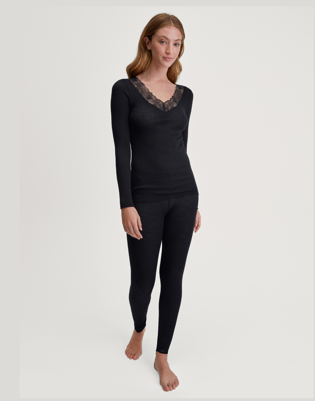 calida silky wool glam ullgenser svart