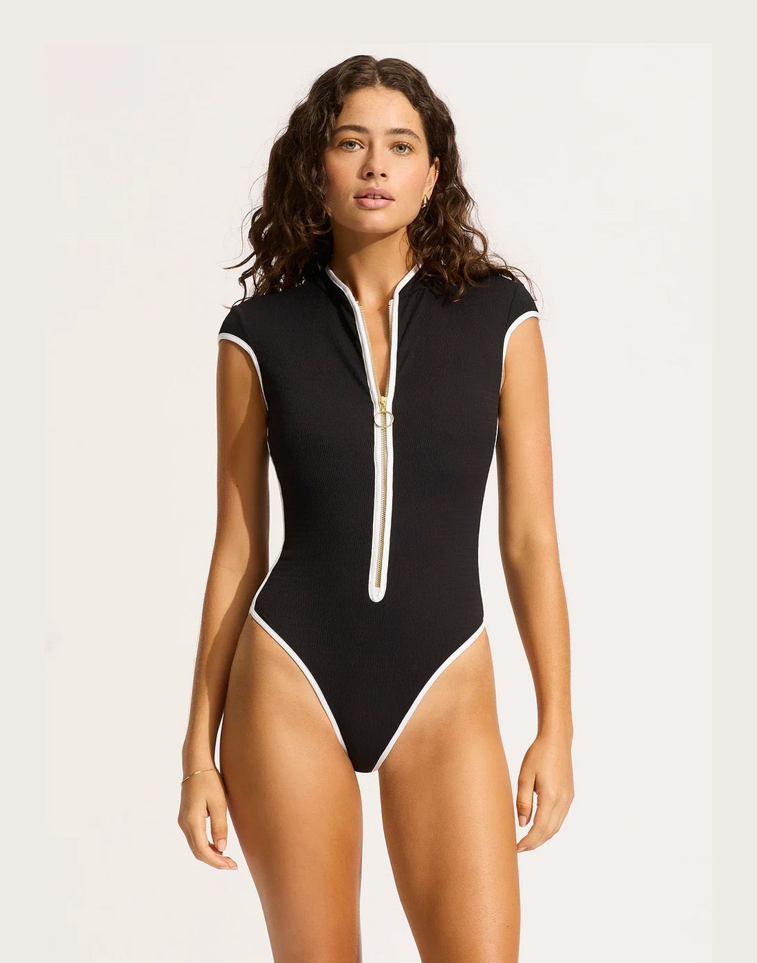 seafolly beach bound badedrakt med kort erm t-skjorte svart