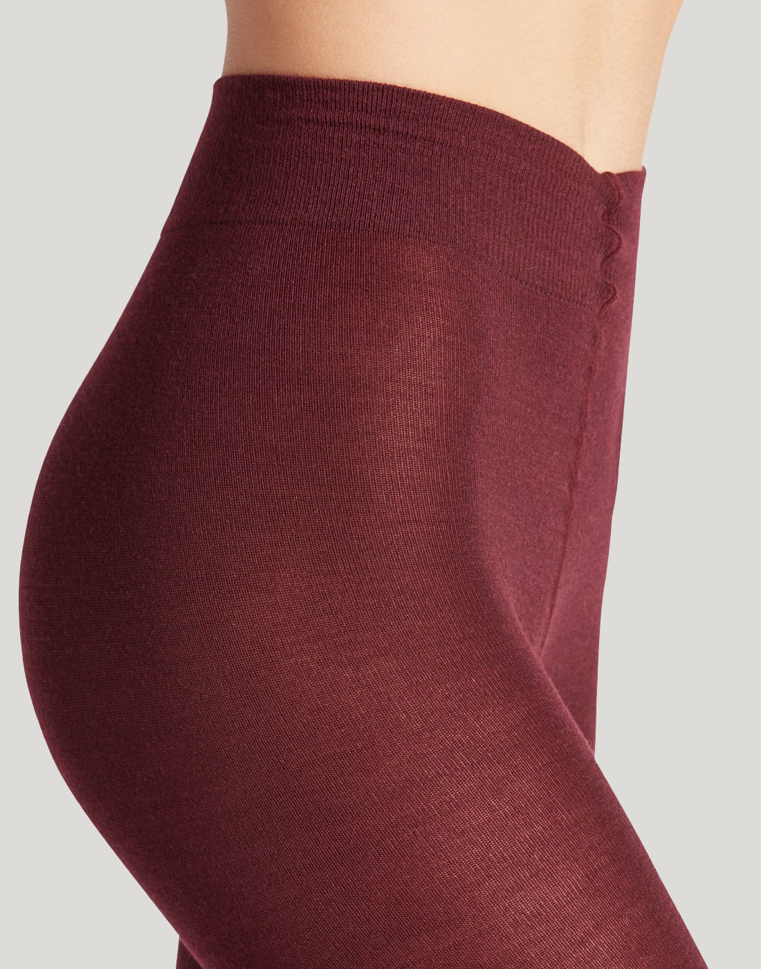 falke softmerino ullstrømpebukse barolo rød1 falke softmerino ullstrømpebukse barolo burgunder rød