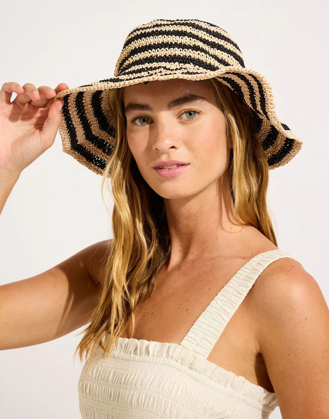 seafolly shadylady bucket hat natur black